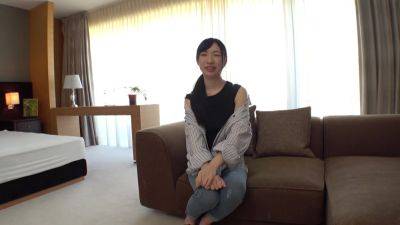 【元ギャル雑誌読モ】旦那とのセックスレスに我慢できず緊急参戦！気持ち良すぎて大量潮吹き！溢れんばかりの性欲と愛液に腰振りが止まらない！【初撮り】ネットでAV応募→AV体験撮影 2083 - txxx.com - Japan