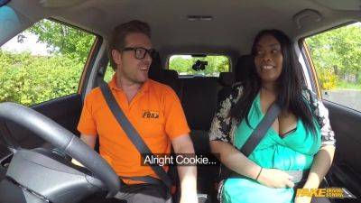 Bbw Slut Seduces Nerdy Driver - upornia.com