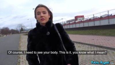 Inviting Minx Exciting Mouth Filled With Ejaculant - hclips.com