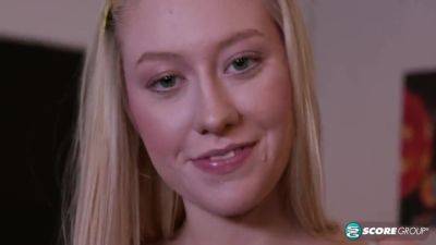 Teenage Classroom Dildo Show! Blonde Skylar Drops Her - upornia.com