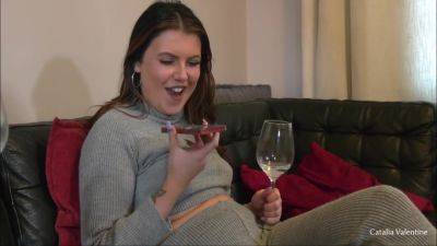 Catalia Valentine In Girls Night In With 2 Sluts Turns In To A Filthy 3 Way Booty Call - upornia.com