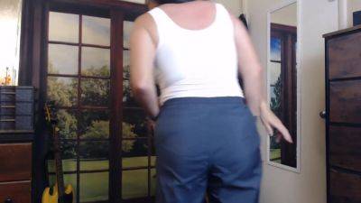 Lesbians Love Nylon Running Pants - videomanysex.com