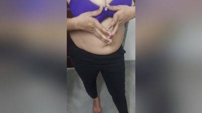 Sexy Bhabhi Ki Sex Ki Pyas Sexy Bha Ki Full Chudai Video - desi-porntube.com - India