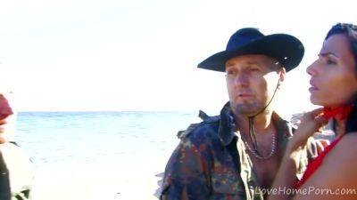 Damsel In Distress Rescued From Her Predicament - hclips.com