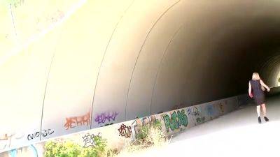 Natural Cans Housewife Rides On Male St With Ivana Rosano - upornia.com