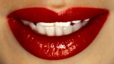 Diana Prince dresses up as a hot stranger and takes him from behind! - sexu.com