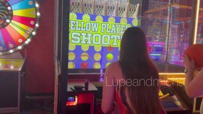 Date Night With The Sisters - hclips.com