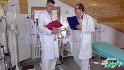 Barbie Esm In Hot Silicone Bombshell Examined By 2 Perverted Gynecologists - hotmovs.com - Czech Republic