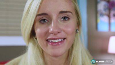 Naomi's First Starring Role - hotmovs.com