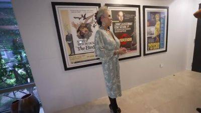 Sandra Otterson - Hes The Boss - hotmovs.com