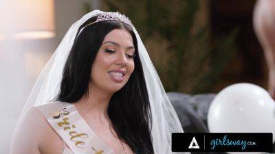 Emma Magnolia - GIRLSWAY - Pretty Bridesmaid Emma Magnolia Shows Bride-To-Be Holly Day How A Real Striptease Is Done - txxx.com