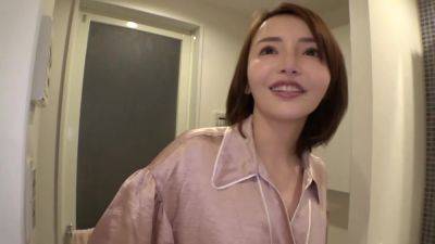 F乳スレンダーの麗しき元レースクイーン836WWWWWWWWWWWWW - txxx.com - Japan