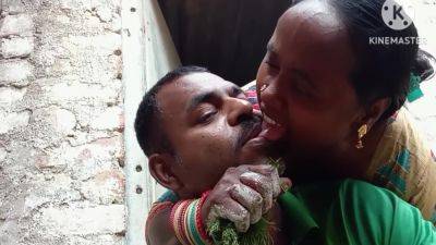 Aunty Xxx Ki Bahen Ko Patak Ke Jamin Pe Jor Jor Se Choda Aur Put Sperm In Her Big - desi-porntube.com