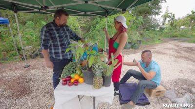 Beautiful Spic Beauty Unthinkable Xxx Video - upornia.com