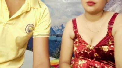 Memsahebs Sex With House Servant - desi-porntube.com