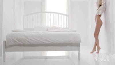 Sabrisse Aaliyah In Sabrisse Steamy Lesbian Sex & Hot Passionate Action 17 Min - upornia.com