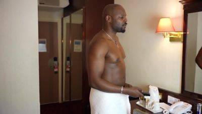 Montse Swinger - The Room Upgrade With Montse Swinger - upornia.com