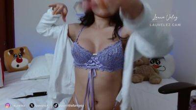 Body Tour With Lau Velez- Petite Busty Pinay - hclips.com