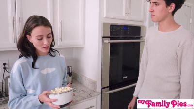 Stepsis Loves To Share - S30:e4 With Veronica Church - upornia.com