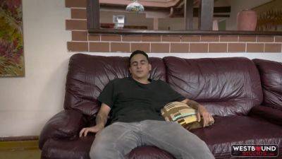 Sofia Ruiz - Curvy Latina Fucks Her Ex Convict Cousin - upornia.com