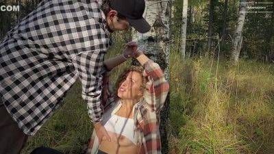 Hubosapiens - Sex In A Warm Autumn Forest - hclips.com