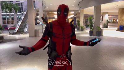 Cat Woman - Spider Man And - hclips.com