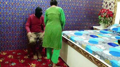 Indian House Maid Surprising Hard Fucking By Her Boss - hclips.com - India