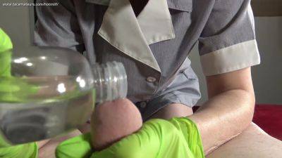 Rubber Gloves & Apron - hclips.com