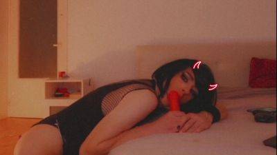 Alt Girl Takes Her Time - hclips.com