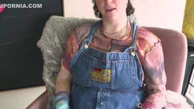 Max Peach Catch Up - upornia.com