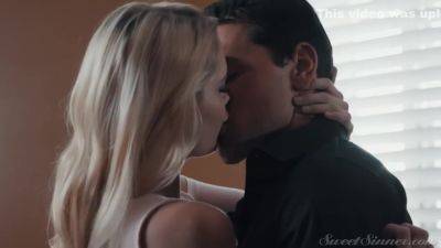 Skinny Blondie Horny Sex Story - upornia.com