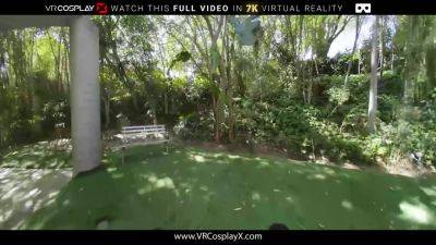 Jewelz Blu As MAKIMA Provides Huge Satisfaction - hotmovs.com