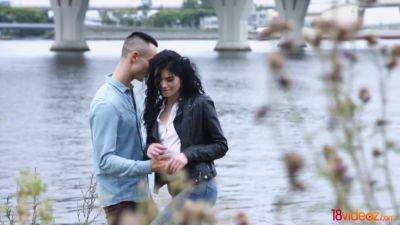 First Date Teen Tinder Fuck - hotmovs.com