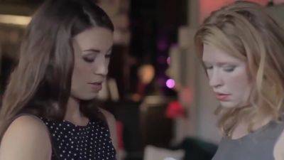 Hot Outdoor Sex Under The Tree - upornia.com