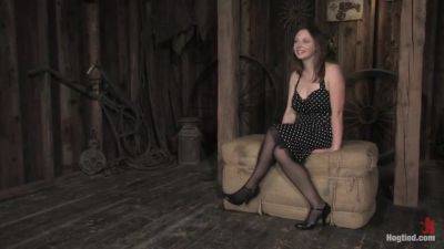 Brunette Follows Dude Into The Dungeon To Surrender - hotmovs.com