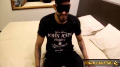 Hisak Hard And Teh Angel In 10 Reais Ou Um Presente Misterioso ? 6 Min - upornia.com