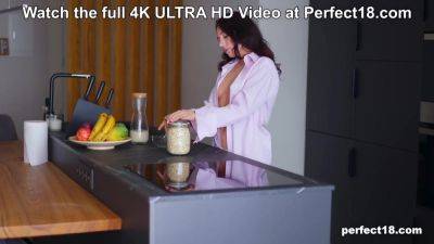 Honey Dory Juicing Through Her With Sweet Hole - upornia.com