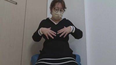 Married Woman Gets Excited By Standing Masturbation - upornia.com