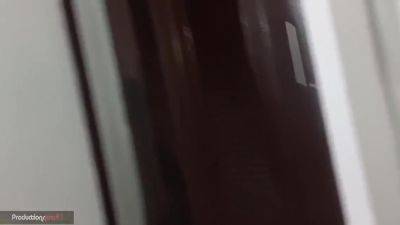 Con Cabana Sola Y Excitados Empezamos A Tocarnos Mi Hermanastra Y Yo Hasta Terminar Follando 5 Min - upornia.com