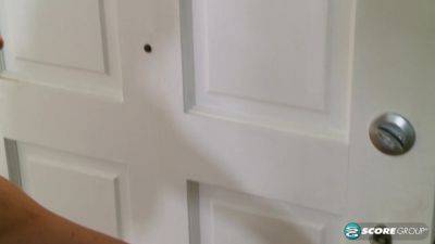 Sometimes You Gotta Do The Boss's Wife In The Ass - hotmovs.com