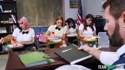 Khloe Kapri - Favorite Student - Khloe Kapri - upornia.com