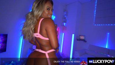 Banging Big Booty Breyana - hotmovs.com