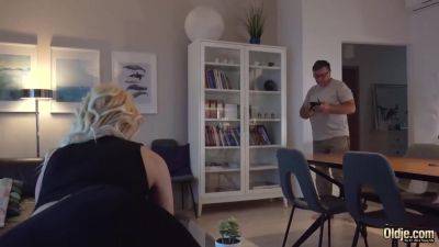 Missy Luv - Young blonde Missy Luv gets creampie from old grandpa - hotmovs.com