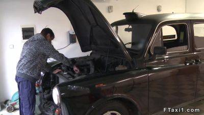 Blonde Cab Driver Seduces Repairman - videomanysex.com