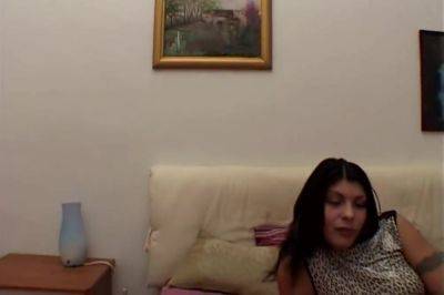 Fottuta Da Perfetti Sconosciuti - Episode 2 - upornia.com