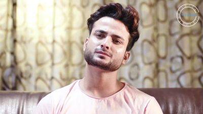 Random Softcore Skit With A Bombshell - hclips.com - India