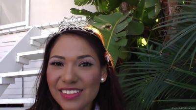 Eva Fenix - The Teachers Pet #04, Scene #04 - videomanysex.com