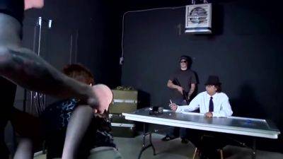 Kinky Porn With Ryanne Lazerbunny - upornia.com