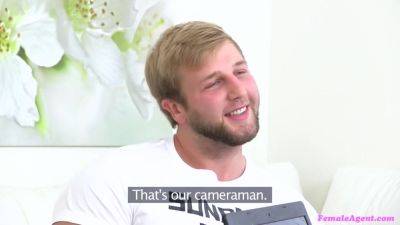 Horny Hooks Up With Handsome Dude - upornia.com