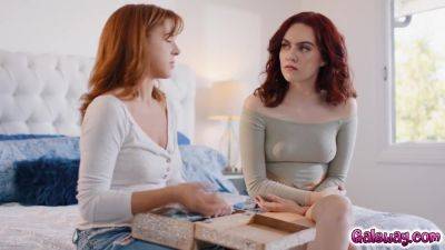 Freya And Lumi Reveal That They Are Both Lesbians - upornia.com